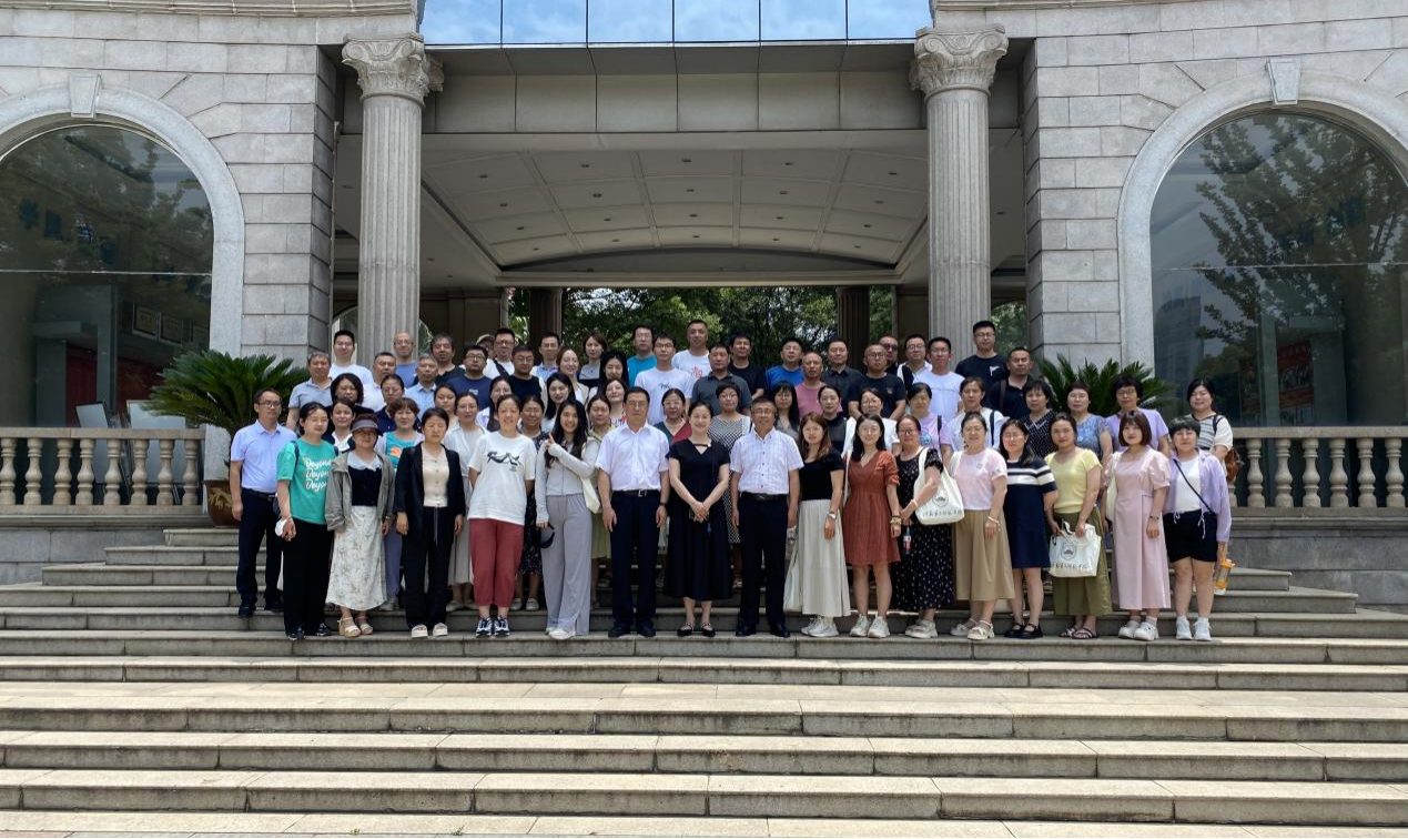 bat365中文官方网站2024年教师外出培训(图1) bat365中文官方网站2024年教师外出培训(图1)